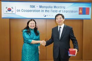 법제처, 몽골에 법령정보시스템 우수성 소개 새 창으로 열립니다.