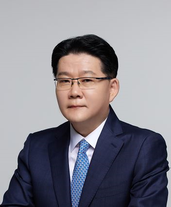 이용석 위원 사진